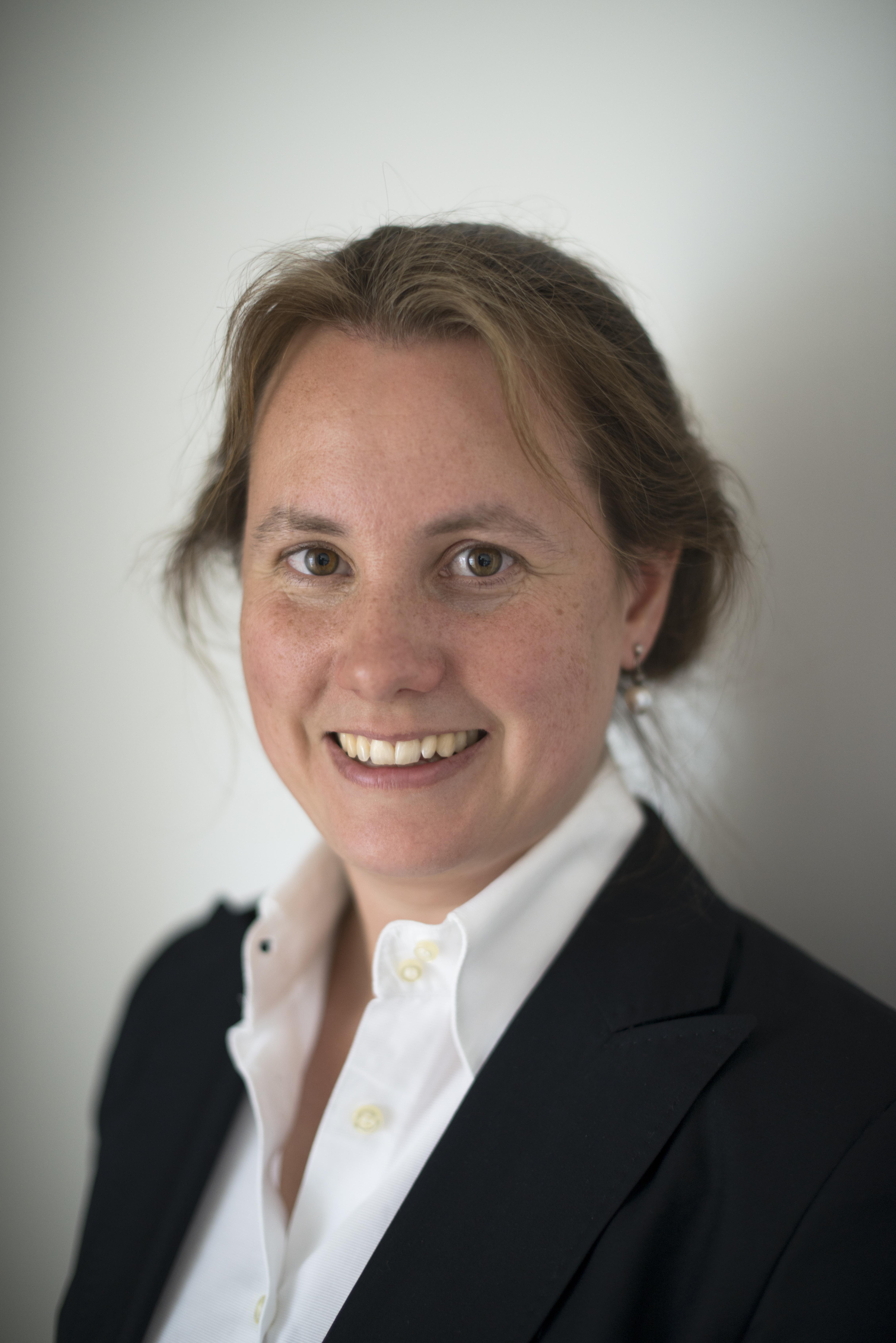 Dr. Mirjam Elbers