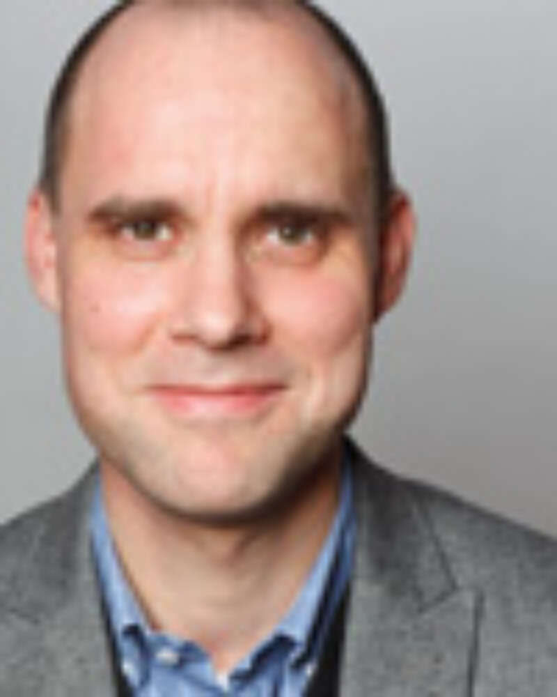 Dr. Mirko Vonderstein